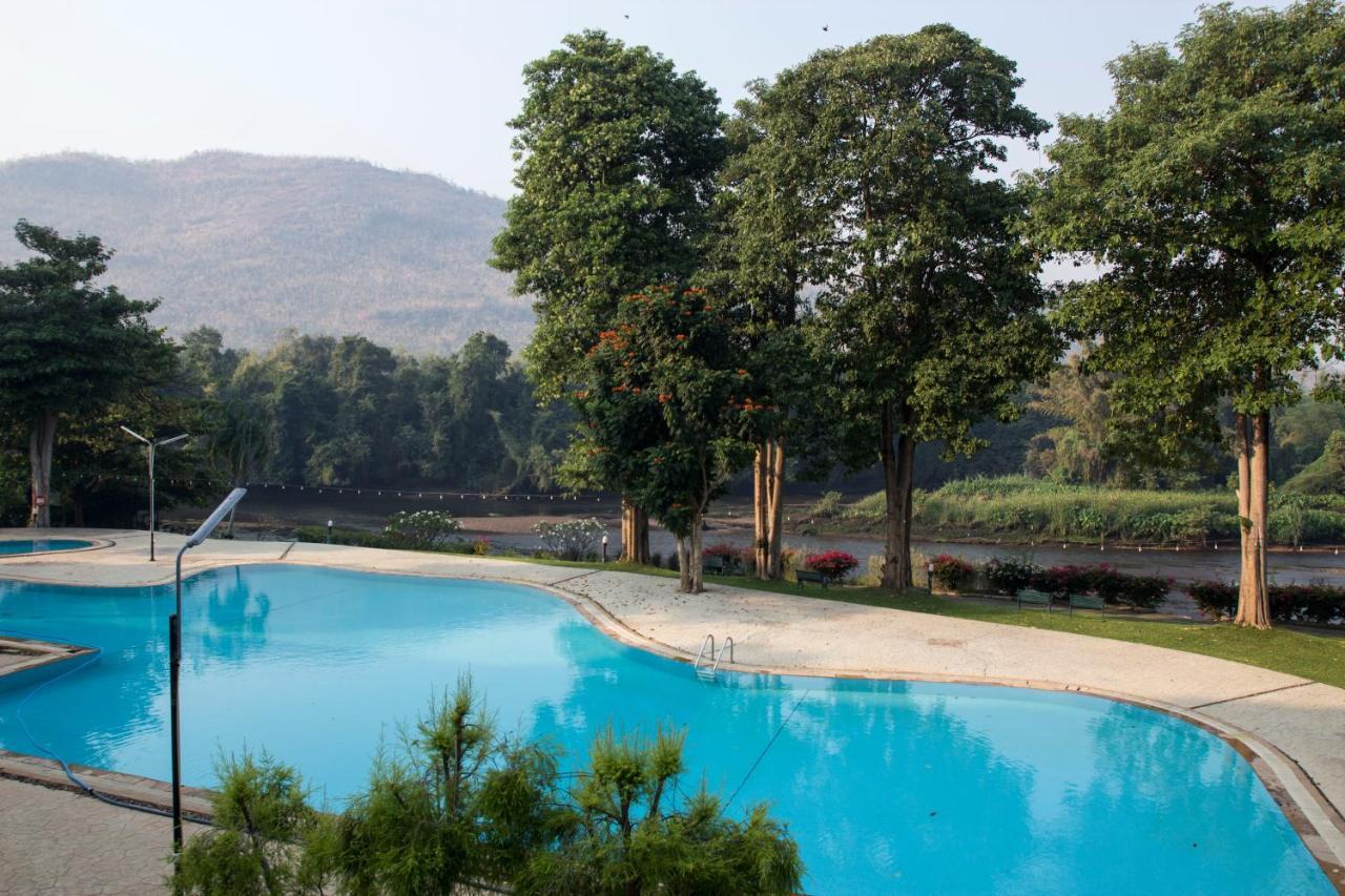 Aekpailin River Kwai Resort 칸차나부리 외부 사진