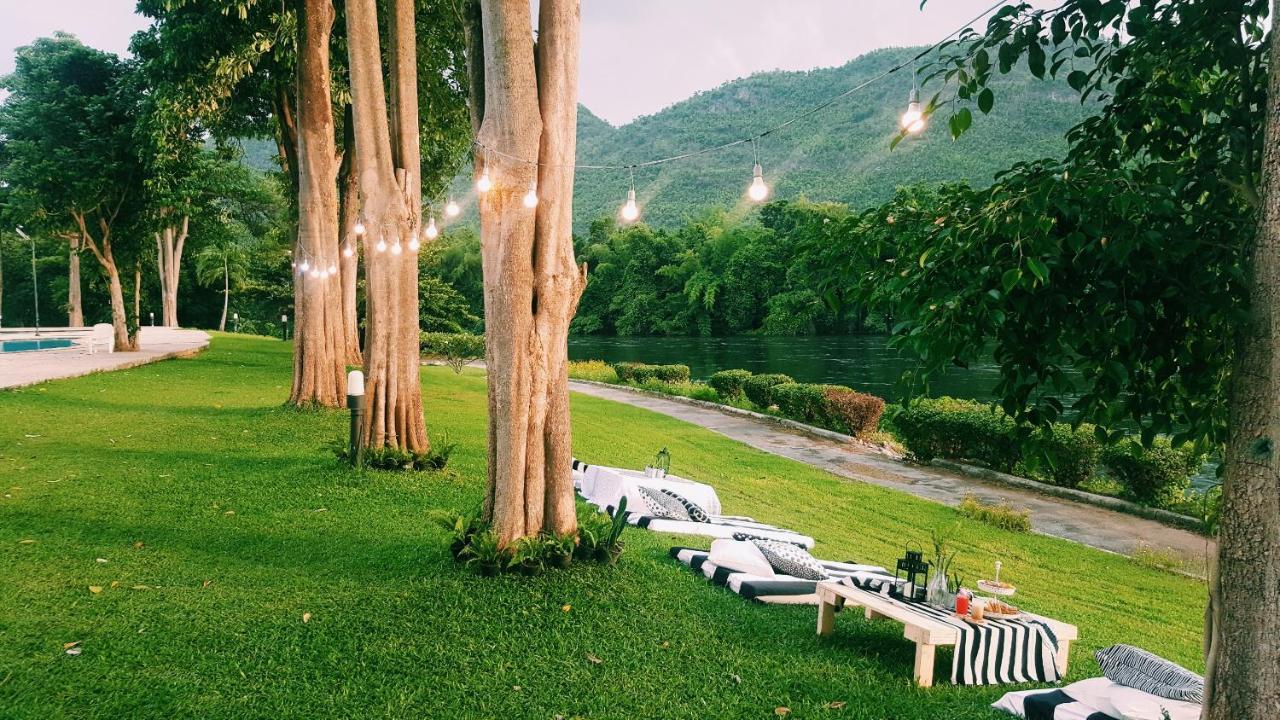 Aekpailin River Kwai Resort 칸차나부리 외부 사진
