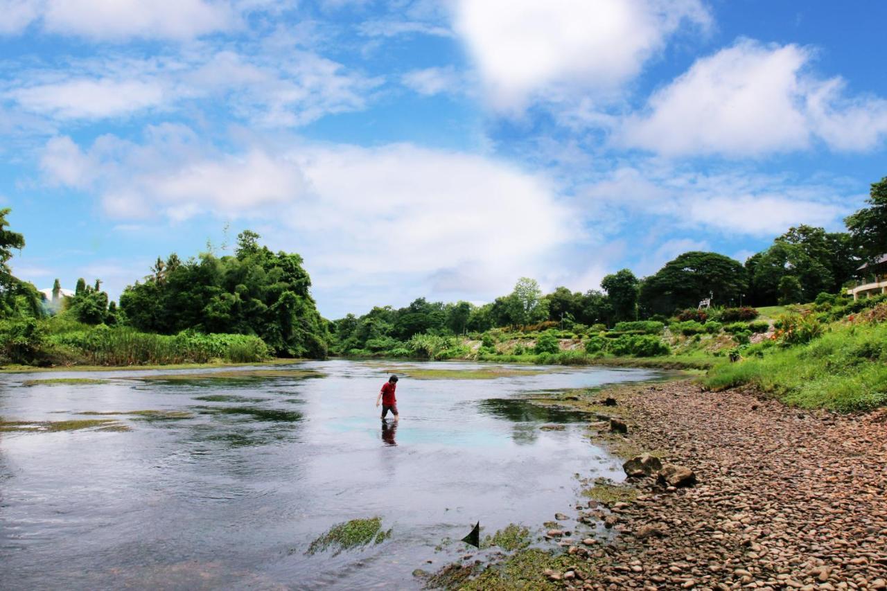 Aekpailin River Kwai Resort 칸차나부리 외부 사진